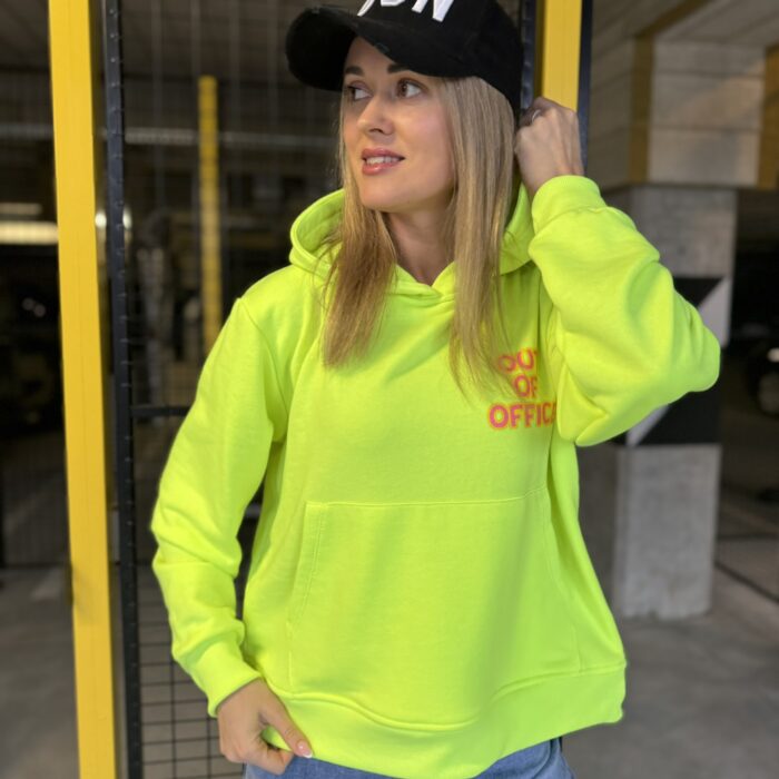 Bliuzonas „Neon Vibes“ – išskirtinis stilius ir komfortas!