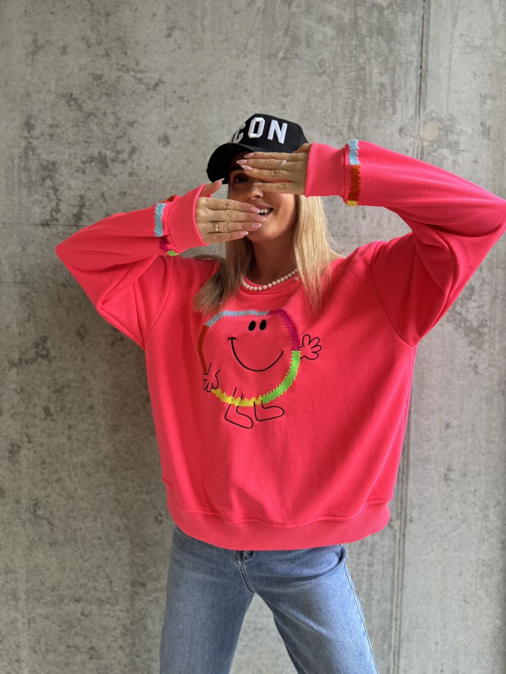 Bliuzonas „Smiley Chic“ – gera nuotaika kiekvieną dieną - Image 2