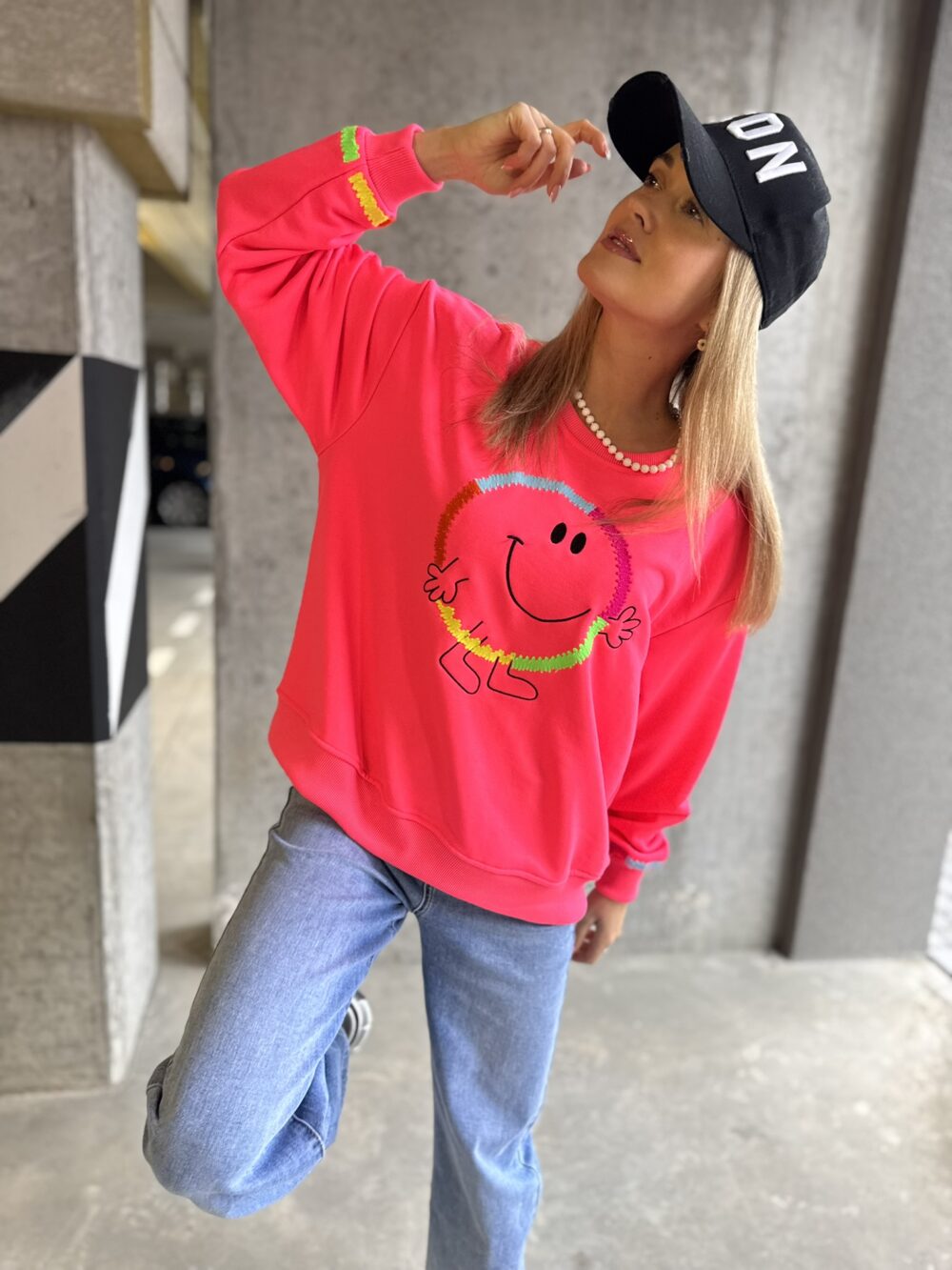 Bliuzonas „Smiley Chic“ – gera nuotaika kiekvieną dieną - Image 6