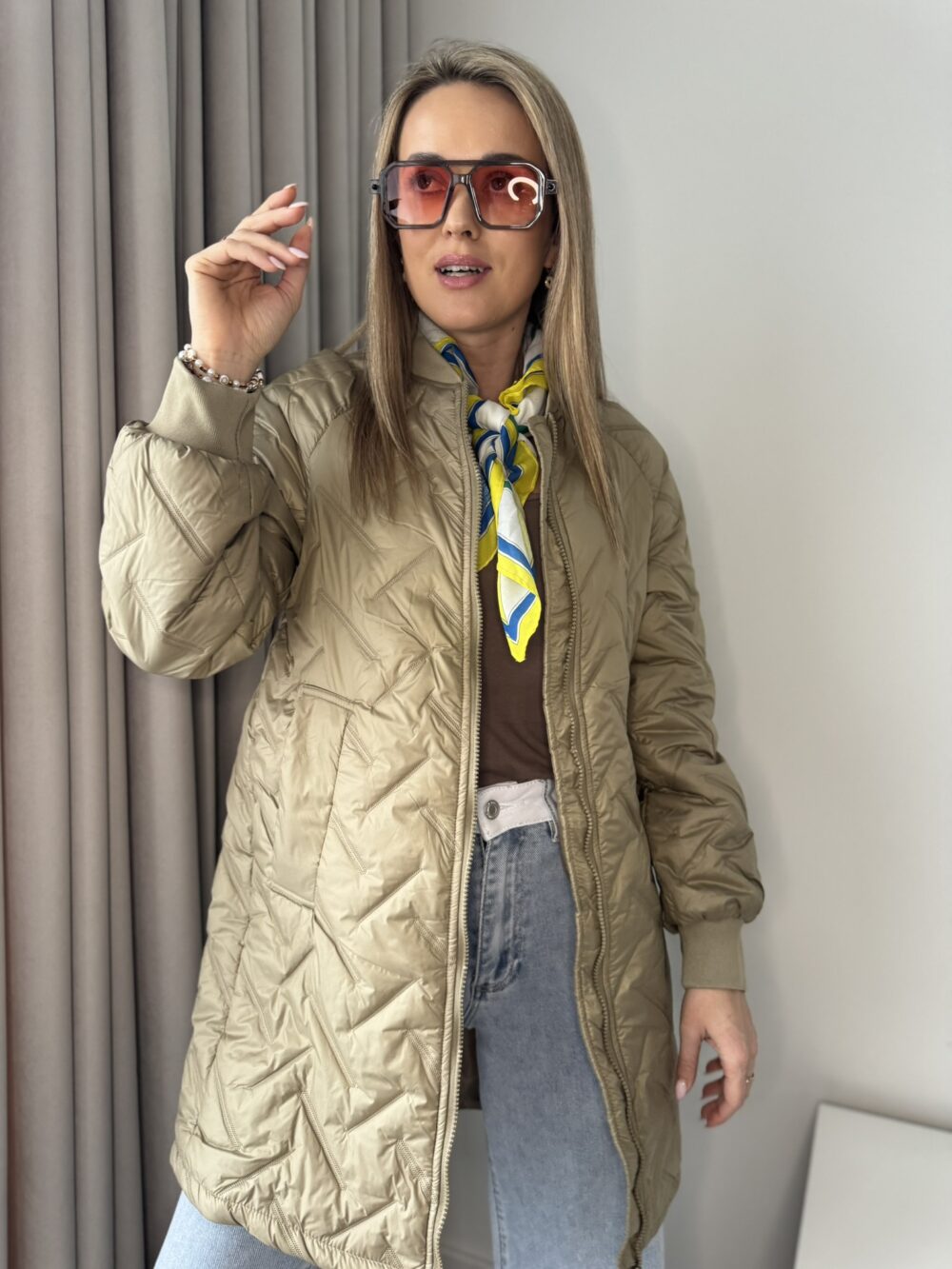 Pavasarinė Riešuto spalvos striukė ilgesnio bomber stiliaus - Image 5