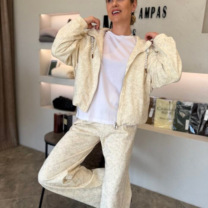 „Urban Washed“ laisvalaikio kostiumėlis