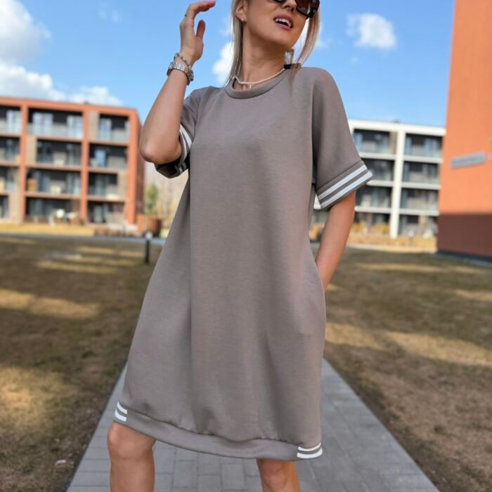 „Sporty Chic“ suknelė