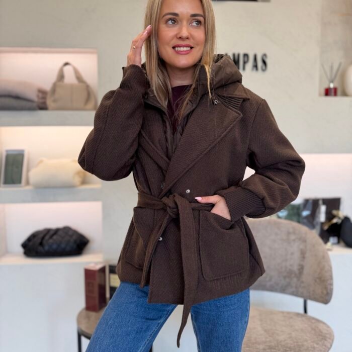 „Cappuccino Elegance“ paltukas su diržu (6168)