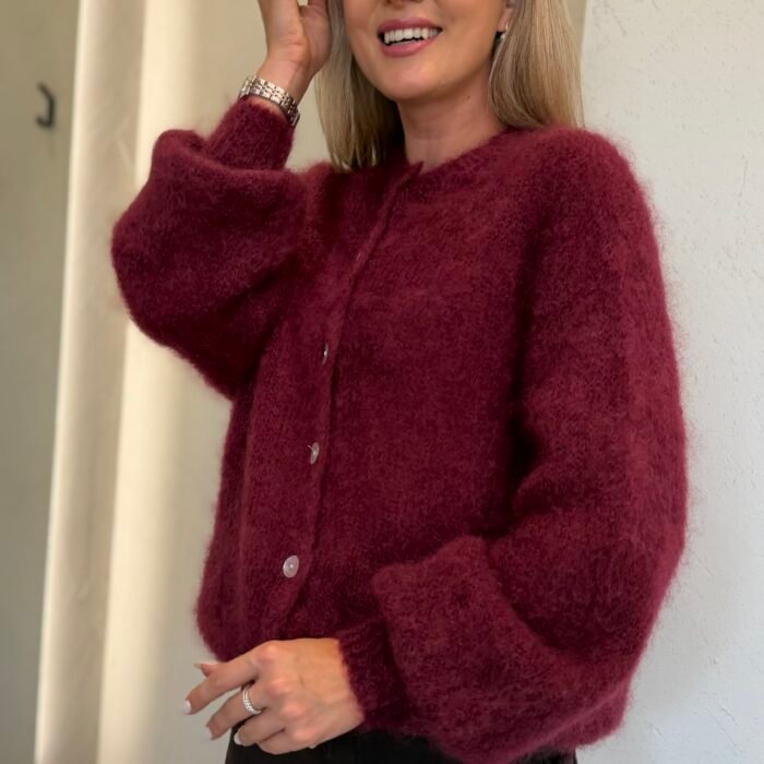 Luna Mohair – prabangus kid moheros megztukas su sagutėmis